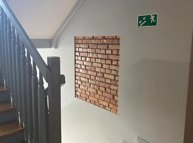 Panama 1 بوزنان